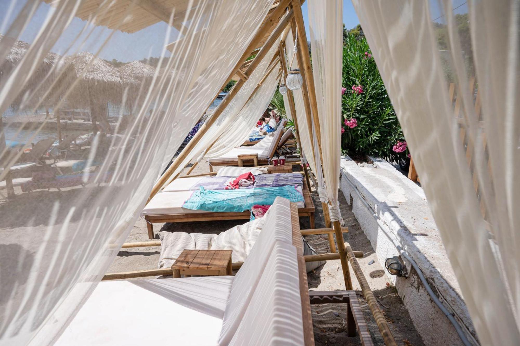 Hotel Pavlou Poros Town Exterior photo